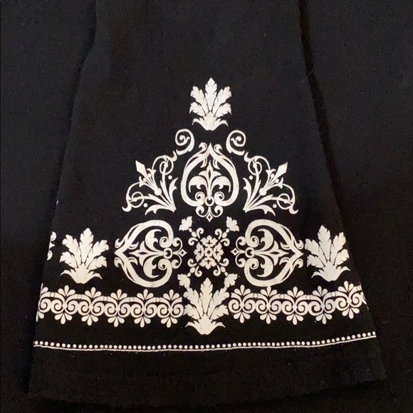 Ninety Black V-Neck Dress with White Details - Picture 7 of 7